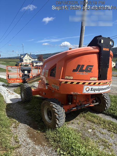 2021 JLG 400S