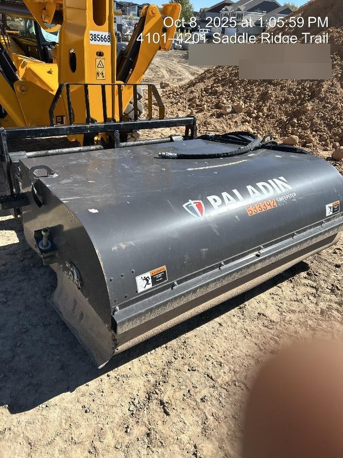 2025 PALADIN Sweepster SB72