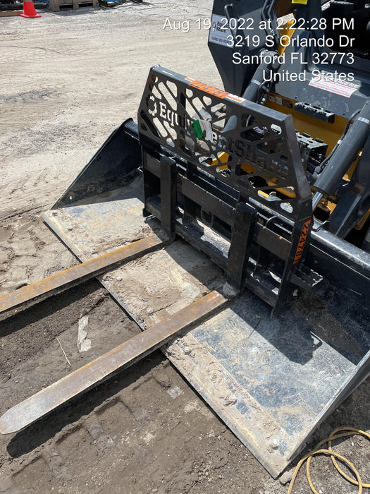 2022 PALADIN 48" Pallet Forks - Paladin