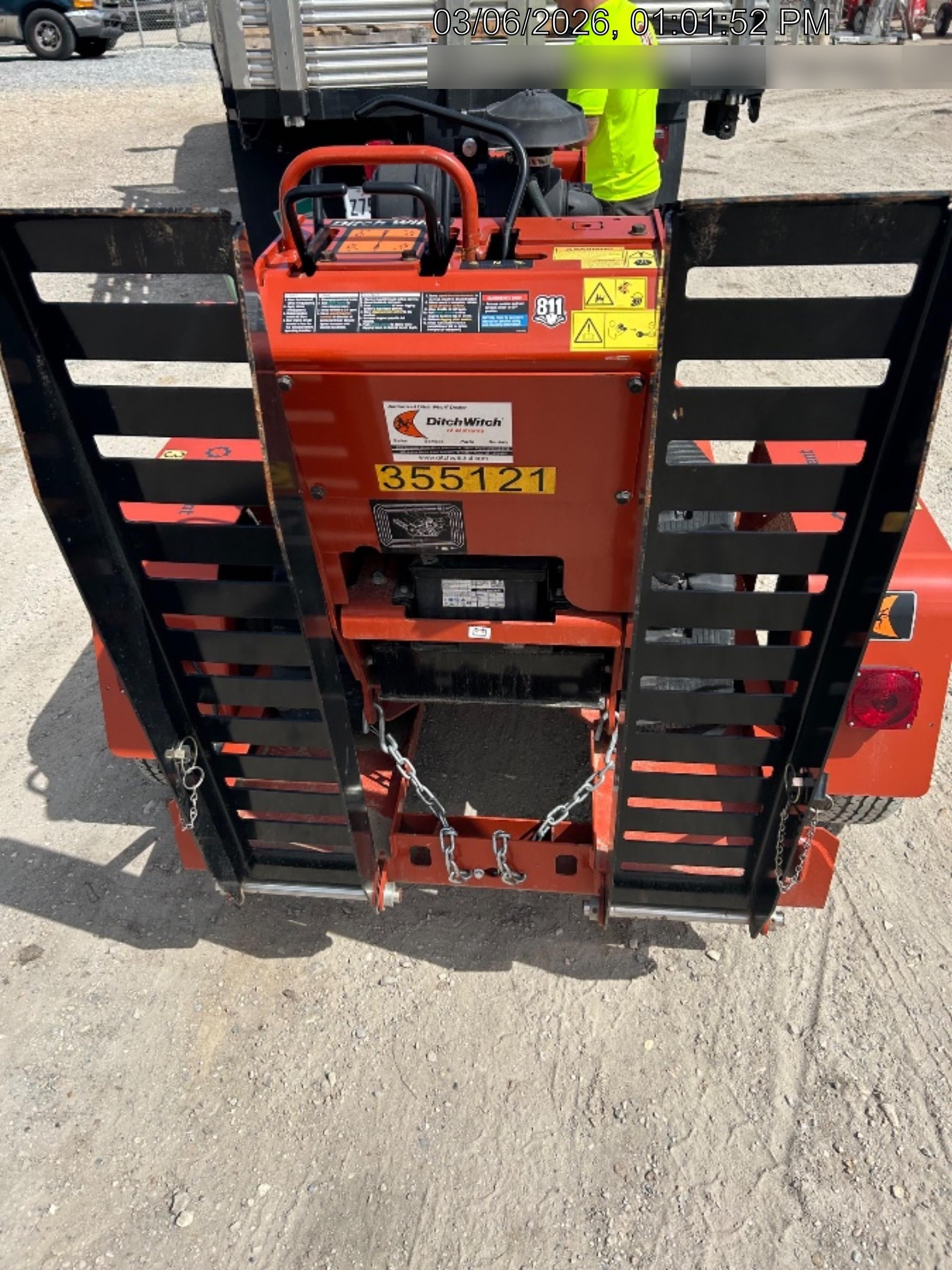 2023 DITCH WITCH C24XA
