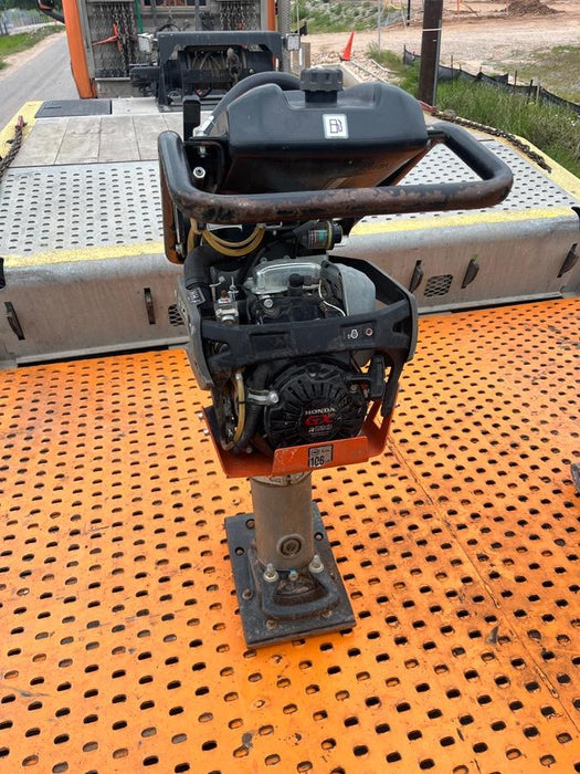 2024 HUSQVARNA LT5005