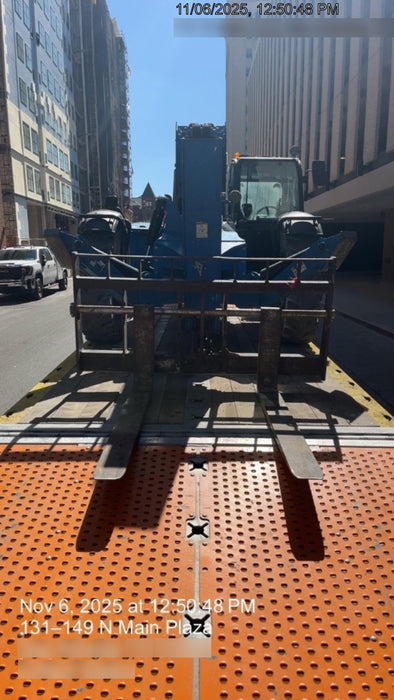 2018 Genie GTH-1056 GTH-1056 w/CAB, Solid Tires, Work Lights, 60" carriage/forks, cab mesh, beacon