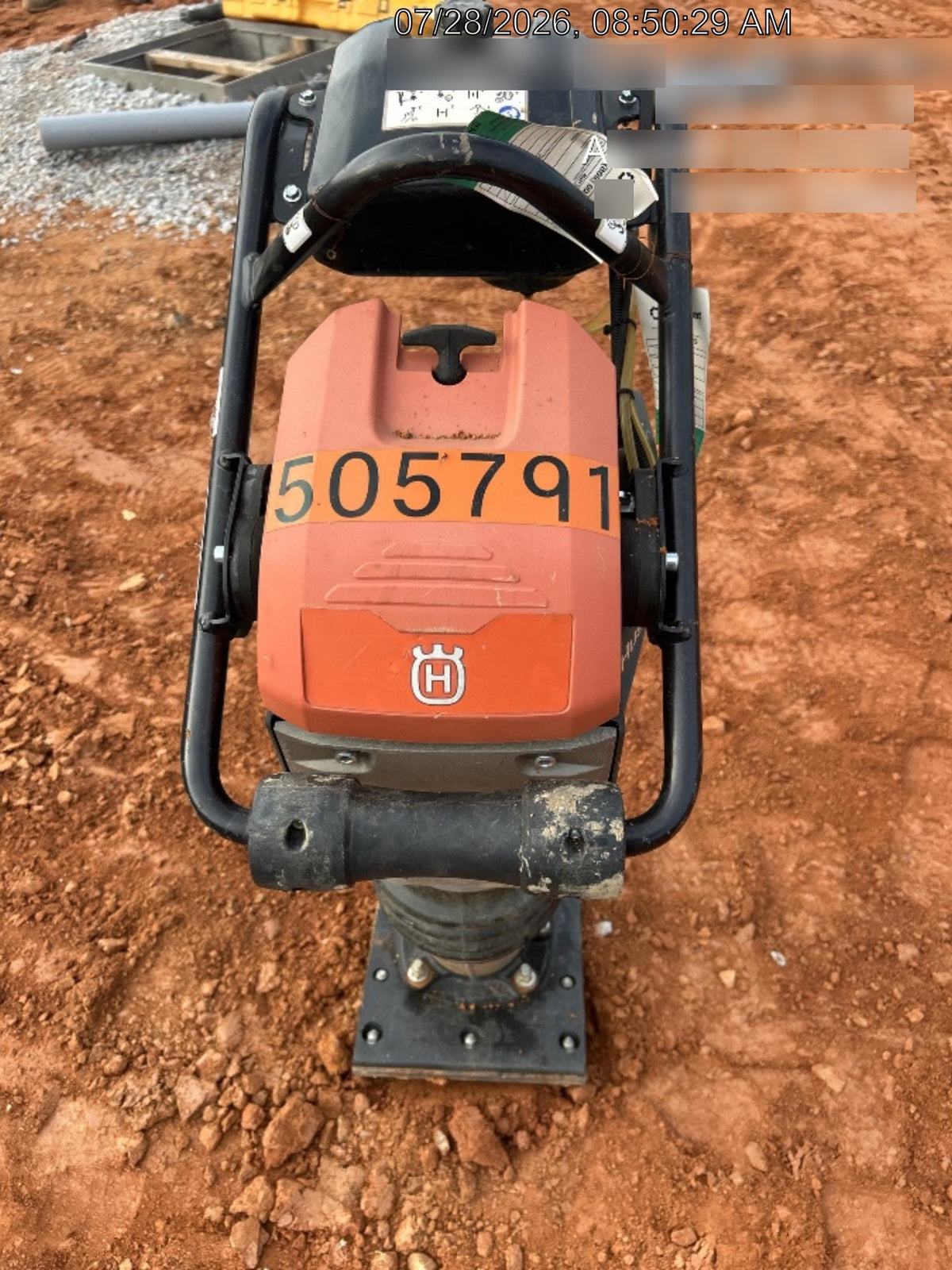 2025 HUSQVARNA LT6005
