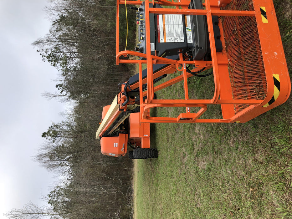 2020 JLG 660SJ