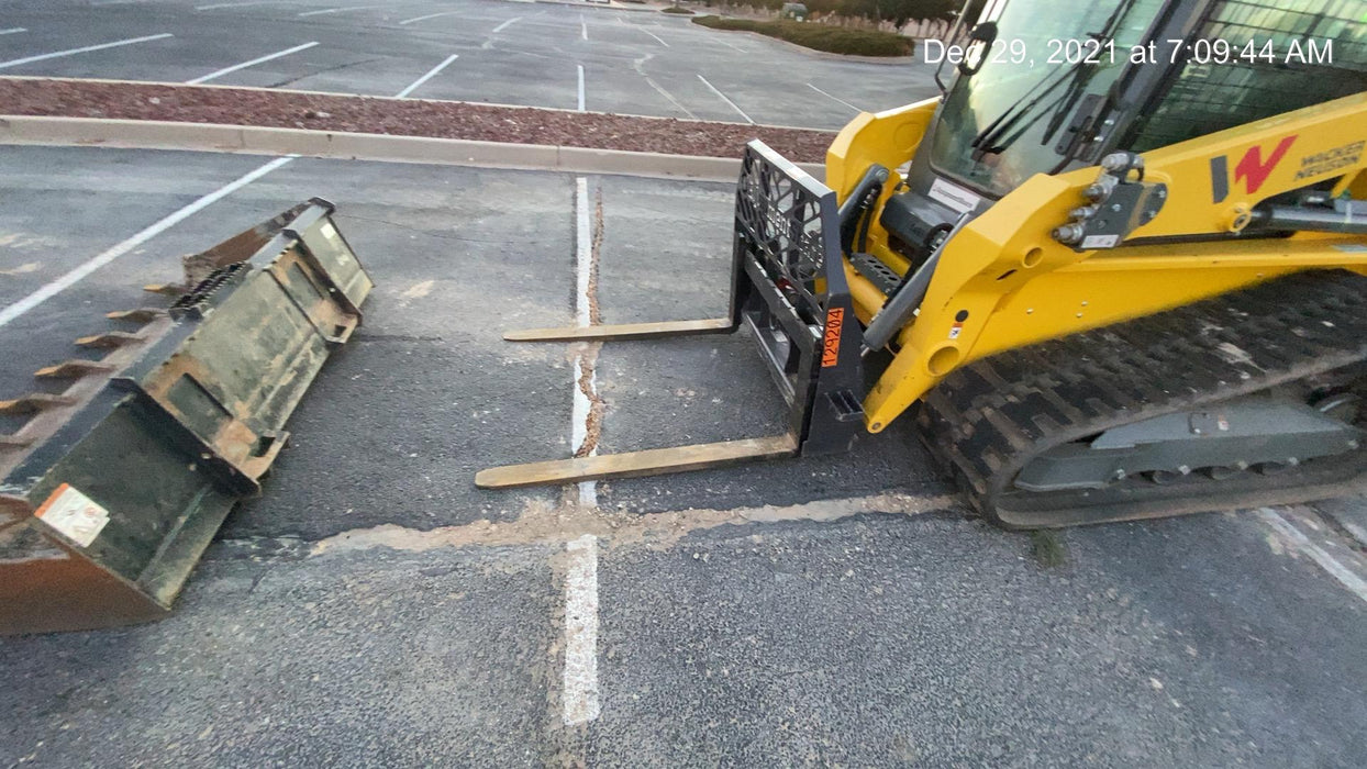 2020 PALADIN 48" Pallet Forks - Paladin