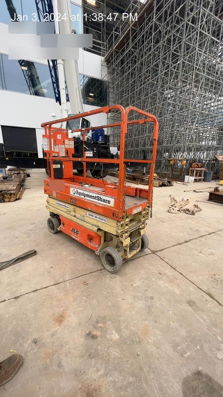 2016 JLG 1930ES