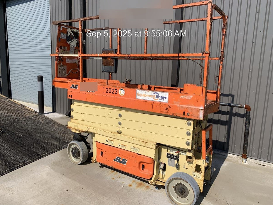 2016 JLG 2632ES