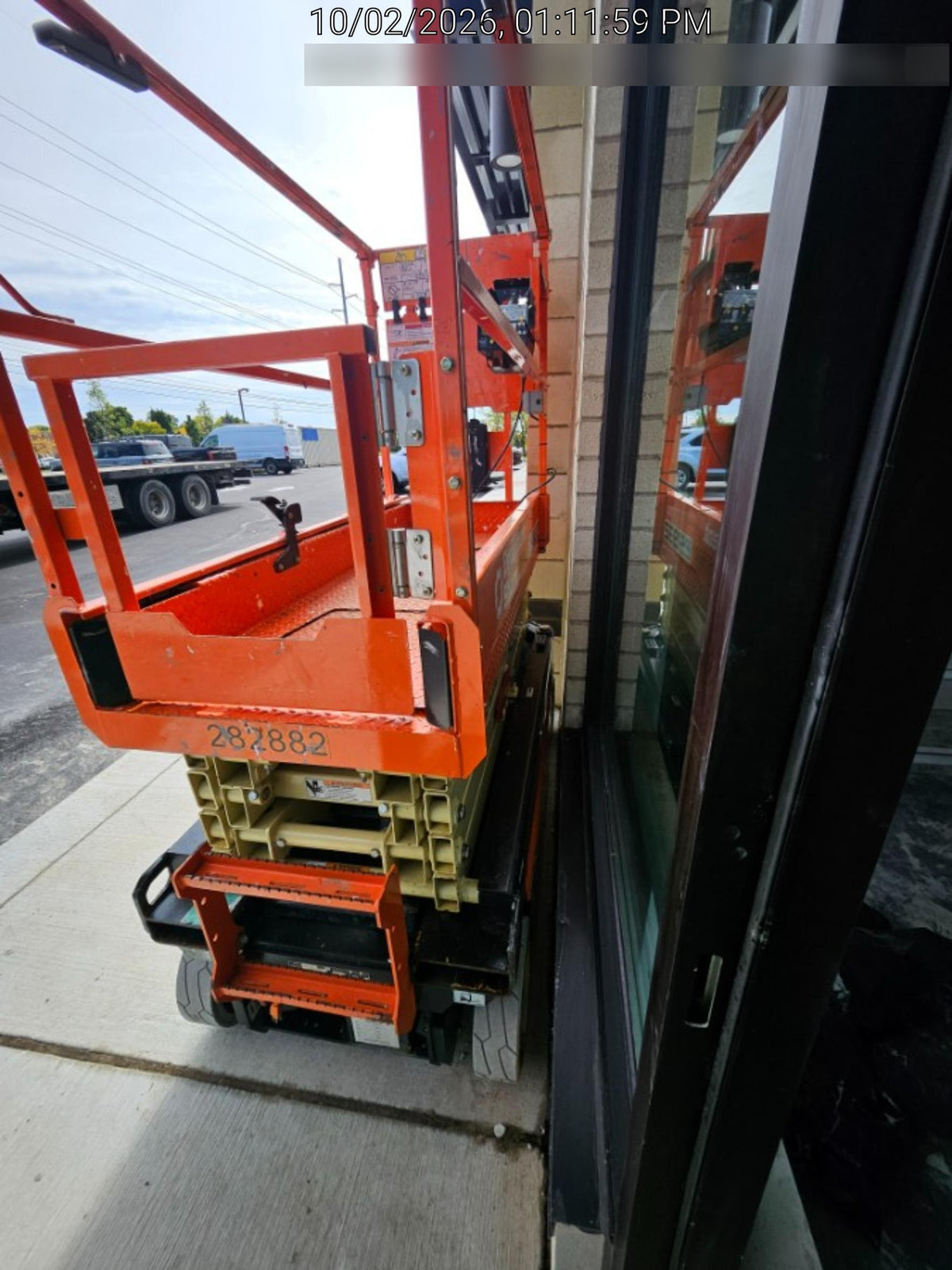 2022 JLG ES1932