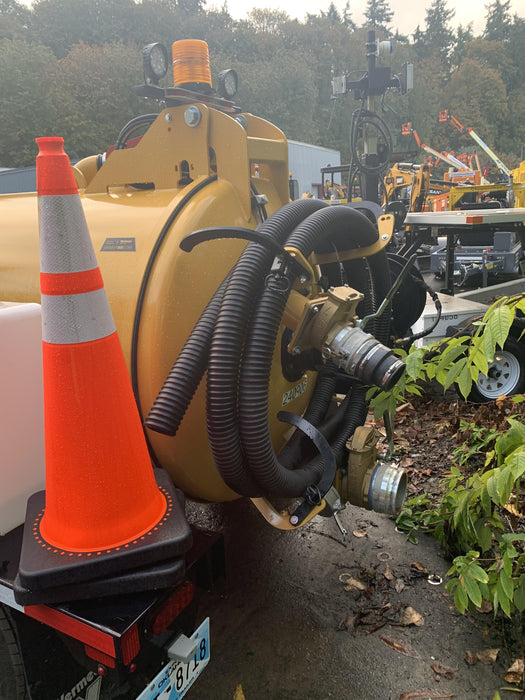 2022 VAC-TRON LP573XDT