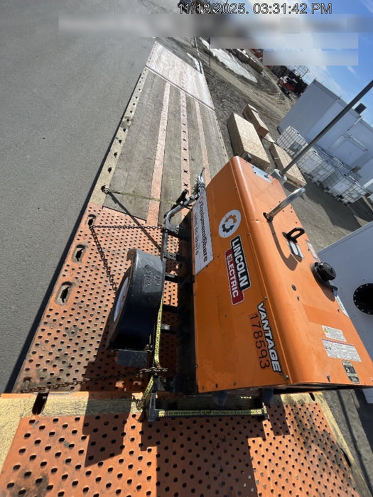 2021 Lincoln Electric Vantage 322 Vantage 322 Ready Pak 3 w/ Decals, ORANGE (includes trailer, cable rack, fender light kit) NO Telematics