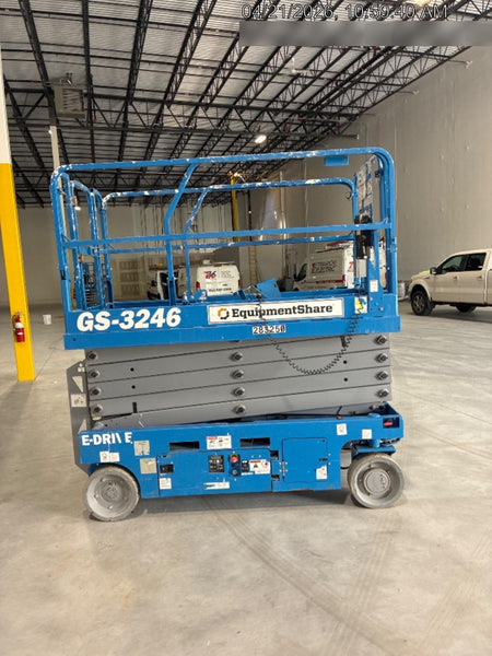2022 GENIE GS-3246