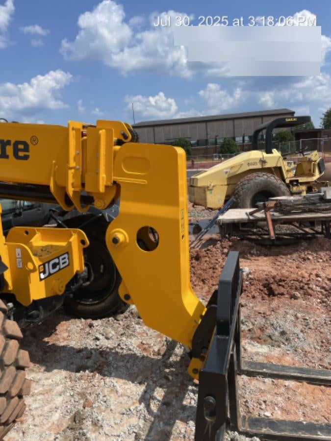 2025 JCB 509-42