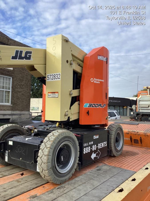 2025 JLG E300AJP