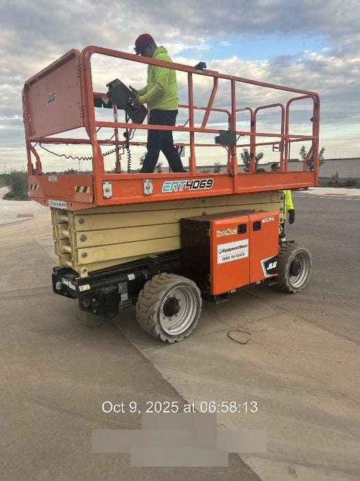 2021 JLG ERT4069