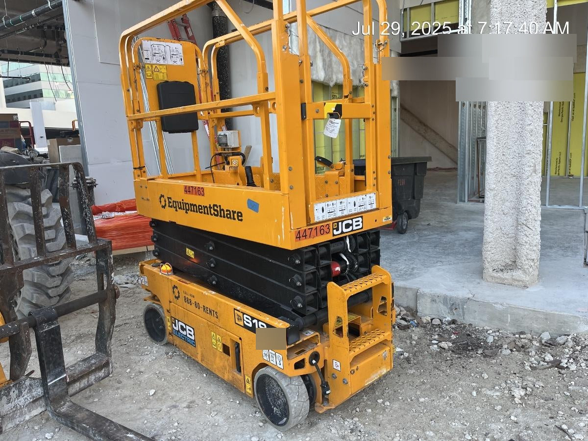 2024 JCB S1932E
