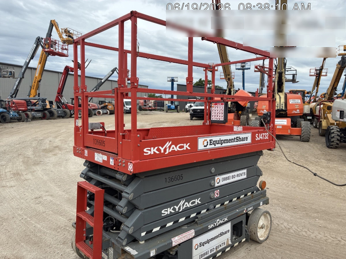 2021 SKYJACK SJ4732