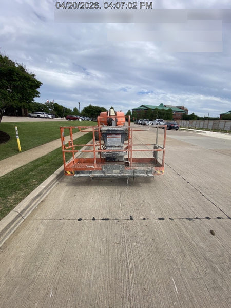 2021 JLG 660SJ