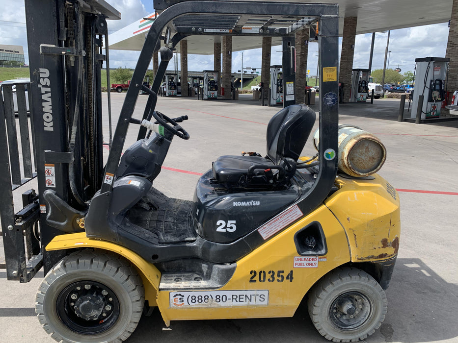 2018 KOMATSU FG25HT-16