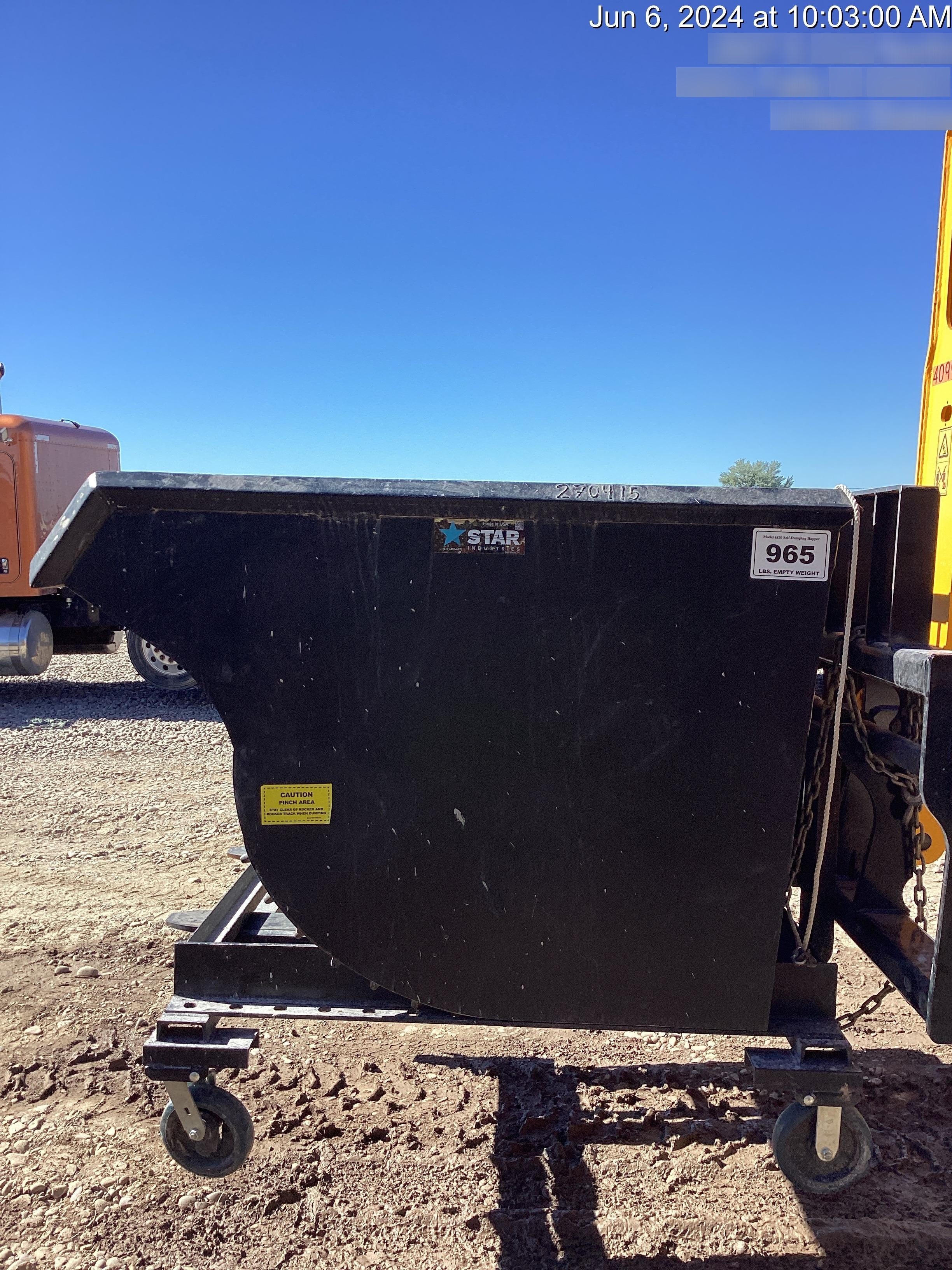 2022 STAR INDUSTRIES M-1820 - Self-Dump Hopper