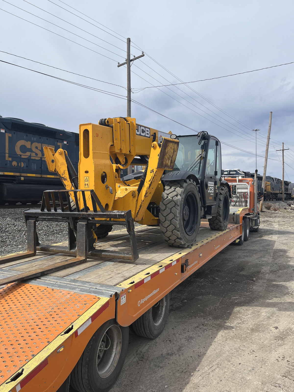 2022 JCB 512-56