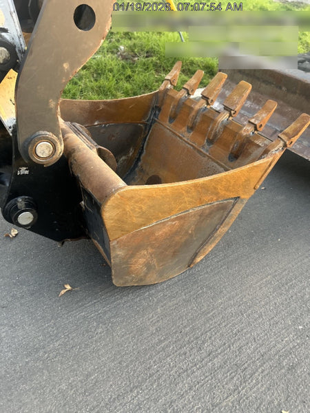 2023 SOLESBEE 36" Bucket, Tooth - Solesbee