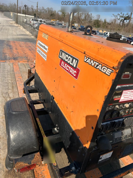 2021 Lincoln Electric Vantage 322 Vantage 322 Ready Pak 3 w/ Telematics & Decals, ORANGE (includes trailer, cable rack, fender light kit)