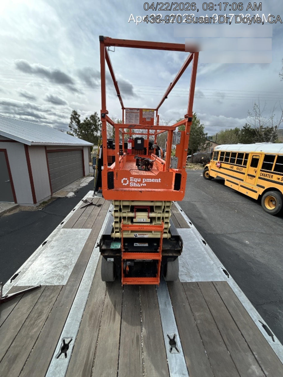 2022 JLG ES2632