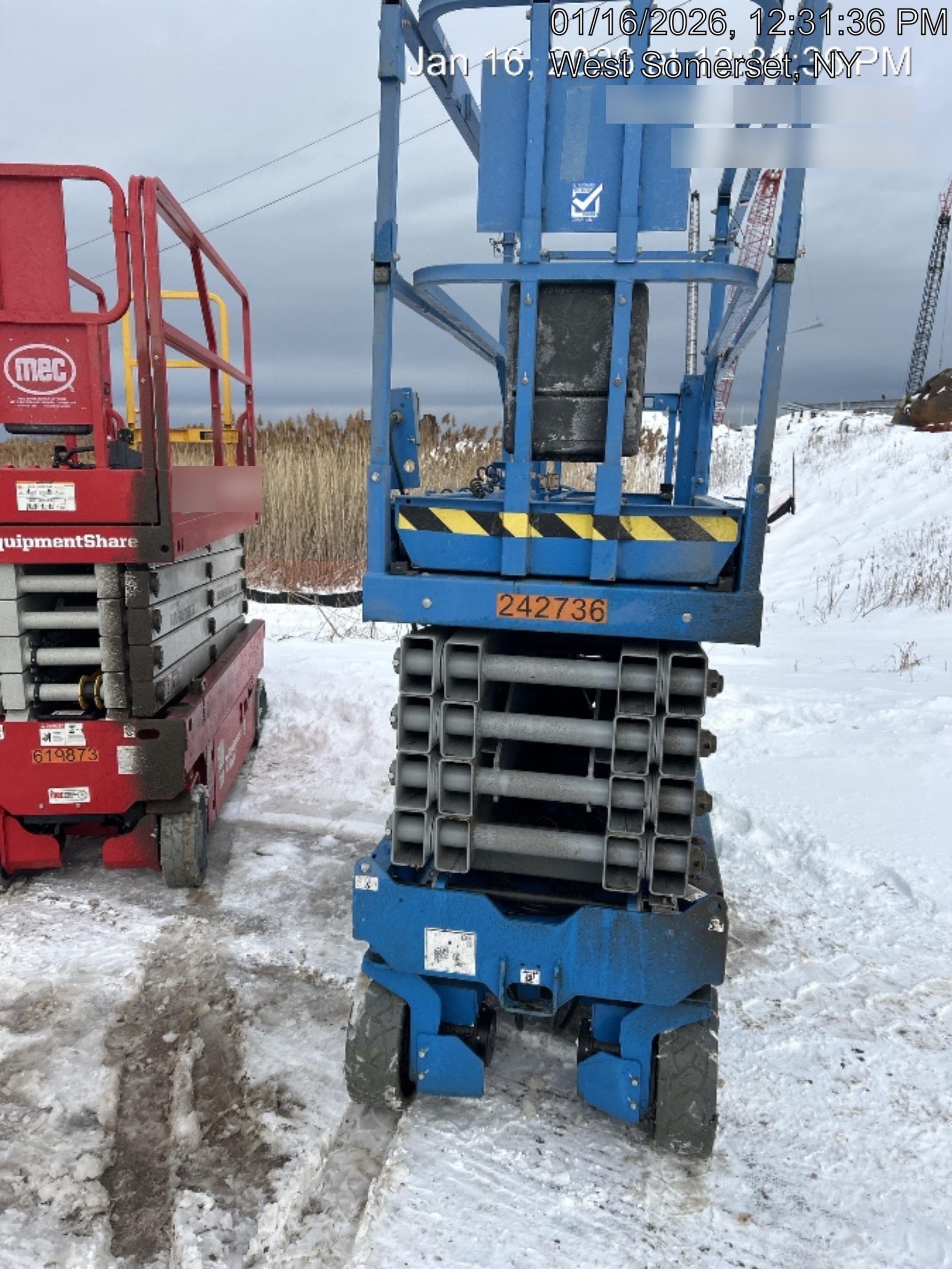 2022 GENIE GS-3232