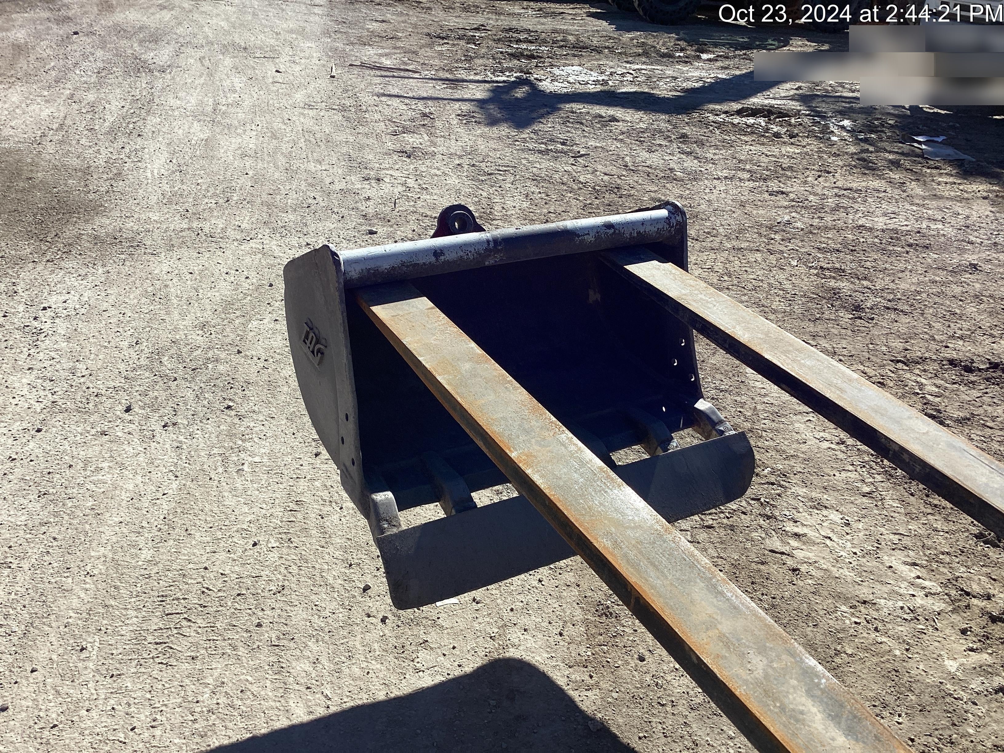 2020 TAG MANUFACTURING 36" HD QCB27 Bucket