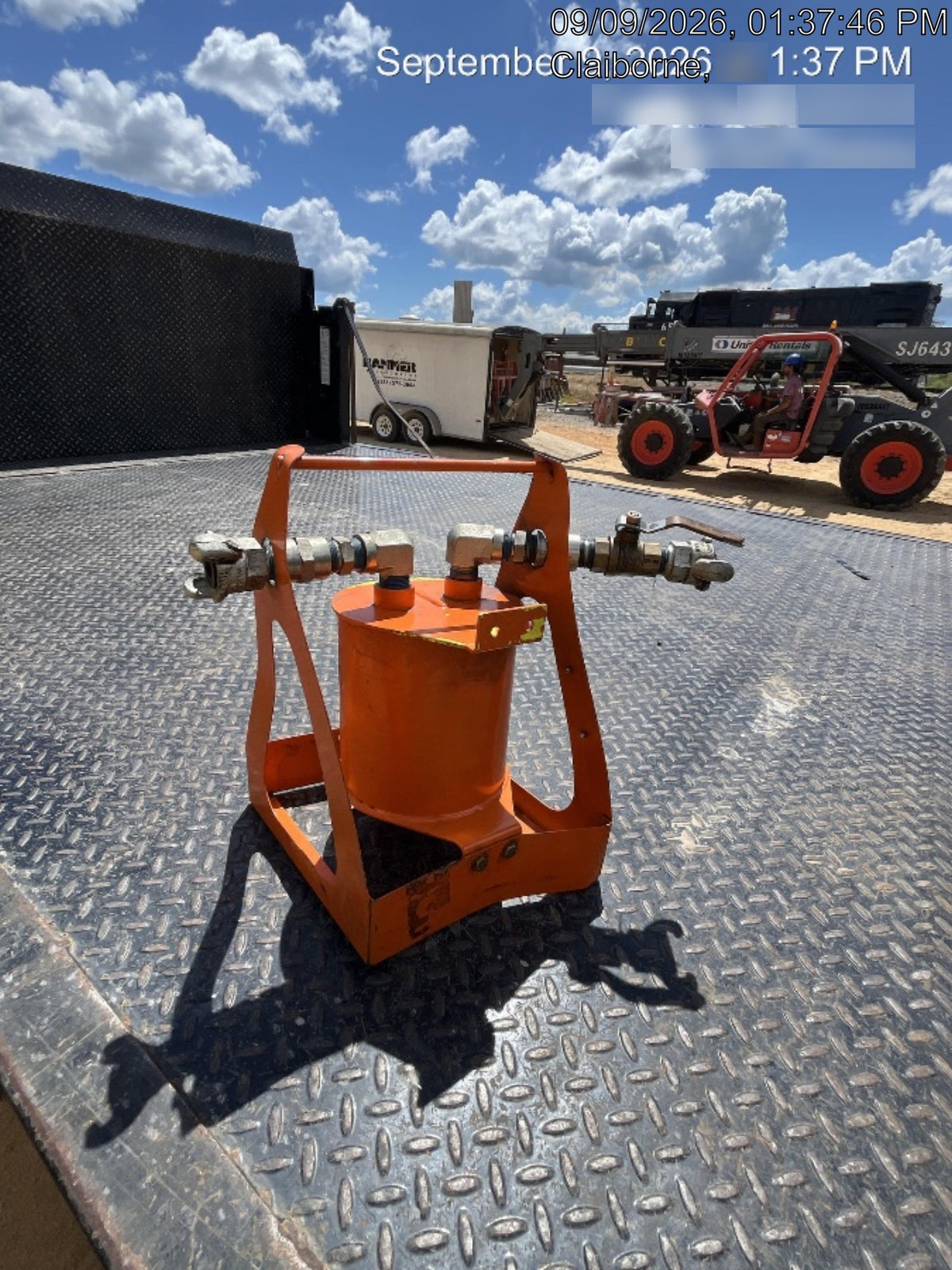 2023 MICHIGAN PNEUMATIC ES-S7F-CARRIER-ORANGE-TRACKER