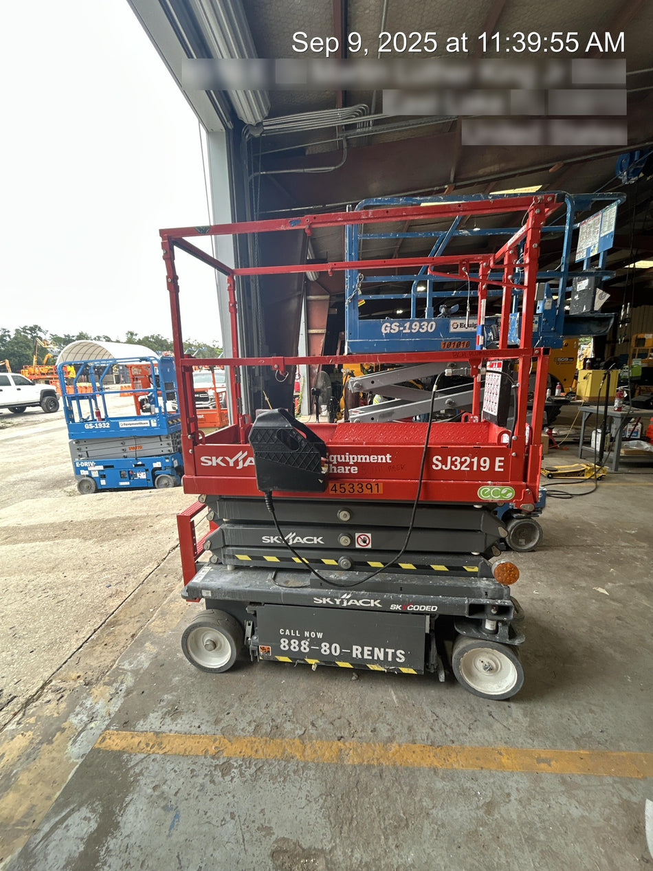 2024 SKYJACK SJ3219E