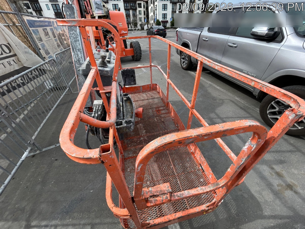 2021 JLG 660SJ