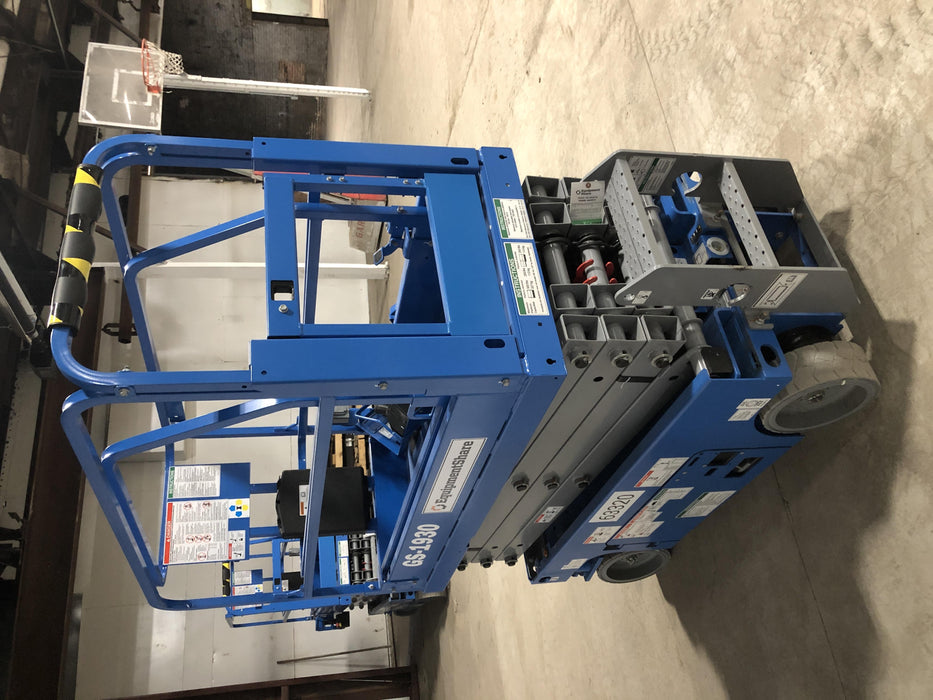 2020 Genie GS-1930 Solid Non Marking Tires, Beacon, Folding rails with half height swing gate