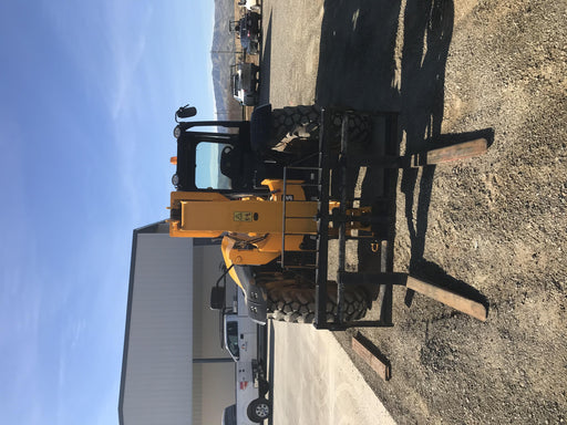 2019 JCB 506-36 Canopy, 74 HP, Foam Filled Tires, STD Worklight, Beacon, Aux Hydraulics, Lifting Eye, Back up Alarm 48" Carriage/48" Forks