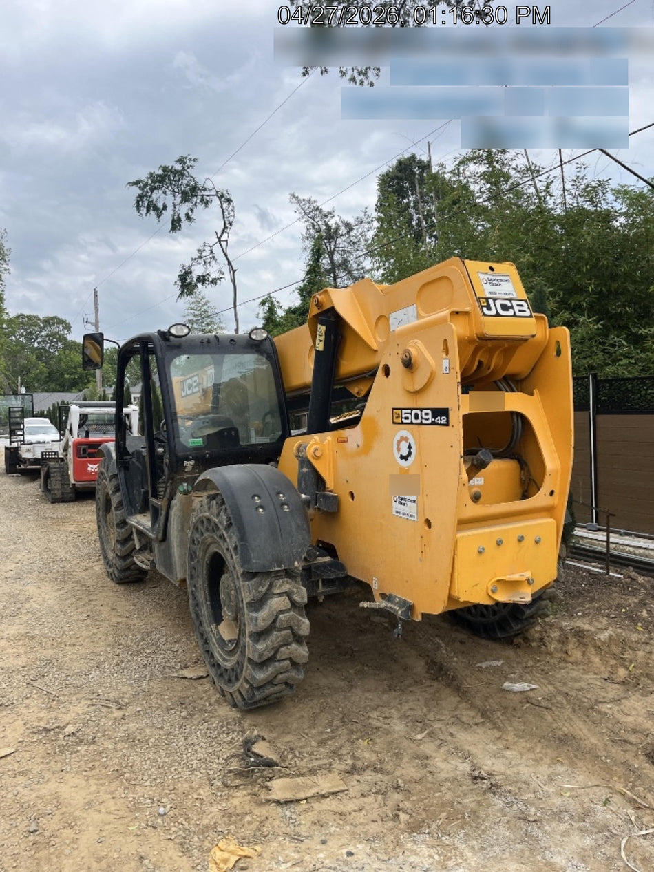 2020 JCB 509-42 Canopy, Solid Tires, Work Lights, Beacon, Aux Hydraulics, Back up Alarm, Lifting Eye, ES Decals