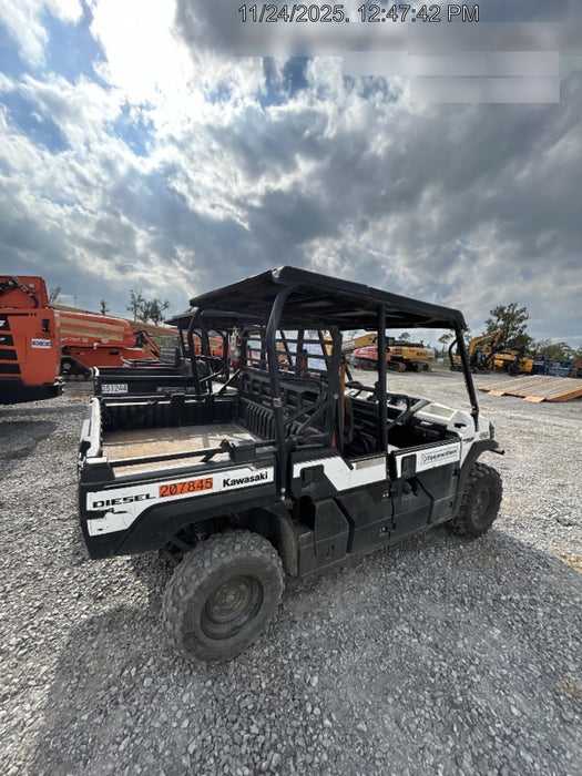 2022 Kawasaki Mule PRO-DXT Standard Options, Backup Alarm, Beacon, Plastic Hard Top, Poly Windshield, Horn Kit