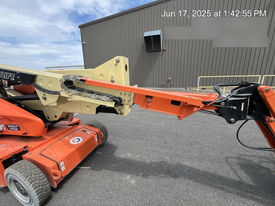 2019 JLG E400AJPN
