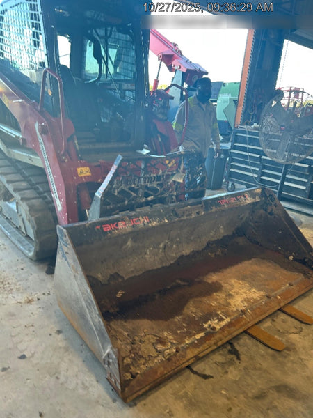 2023 TAKEUCHI TL8R2-CR