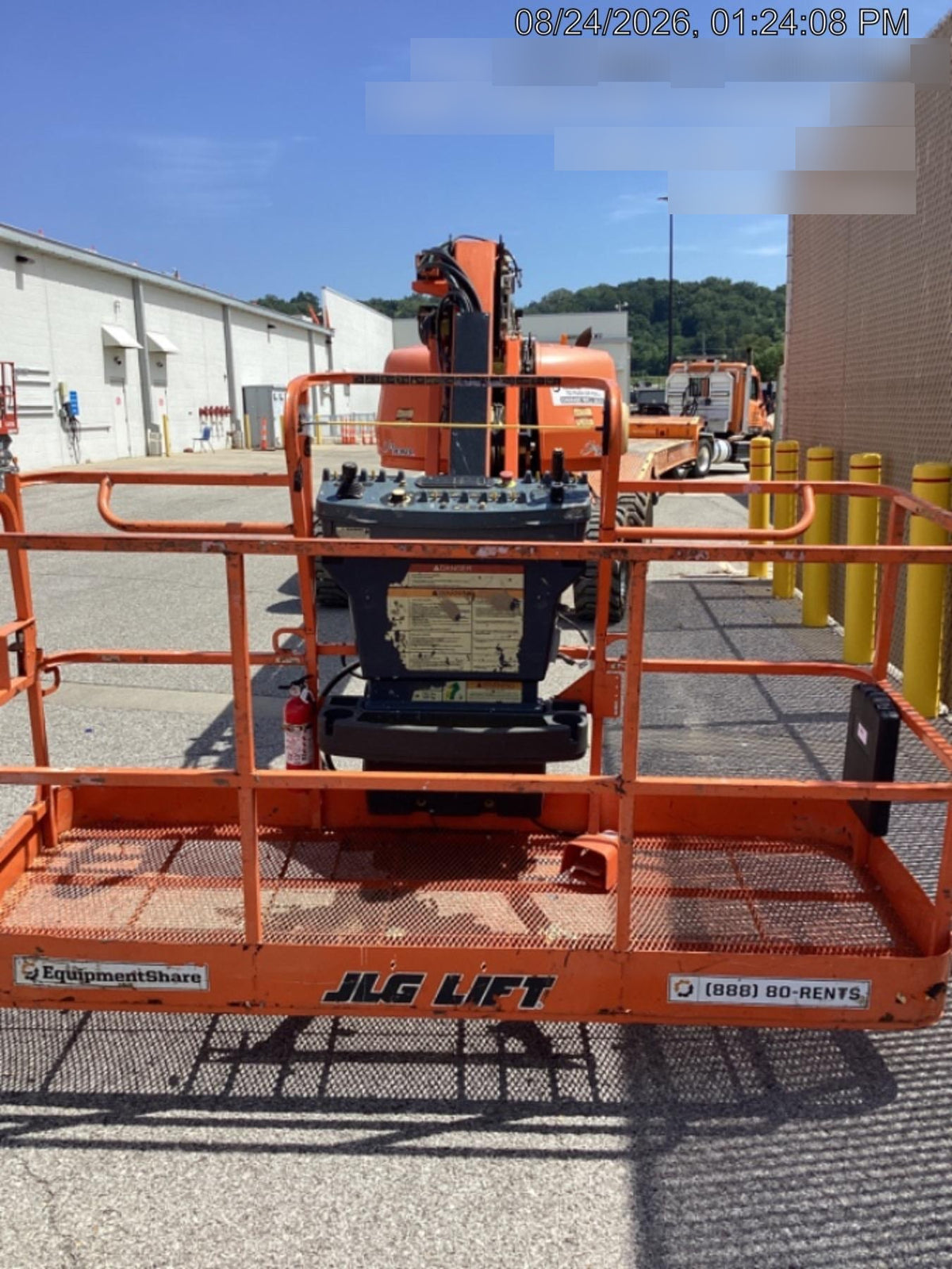 2020 JLG 660SJ