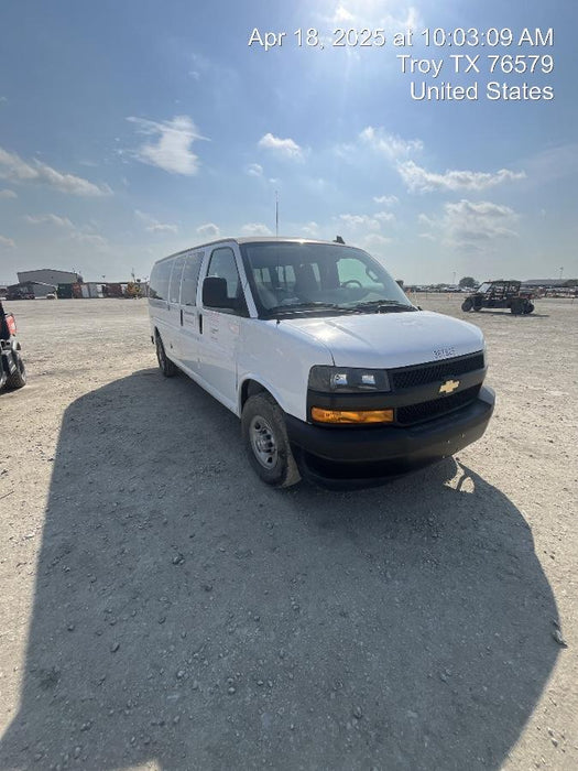 2023 CHEVROLET Express Van - Rental