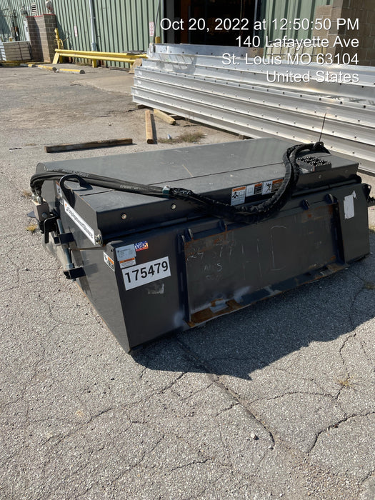 2021 PALADIN Sweepster SB72