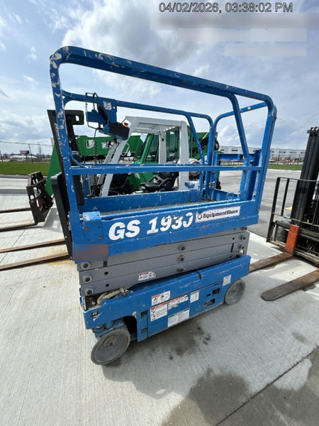 2020 Genie GS-1930 Solid Non Marking Tires, Beacon, Folding rails with half height swing gate