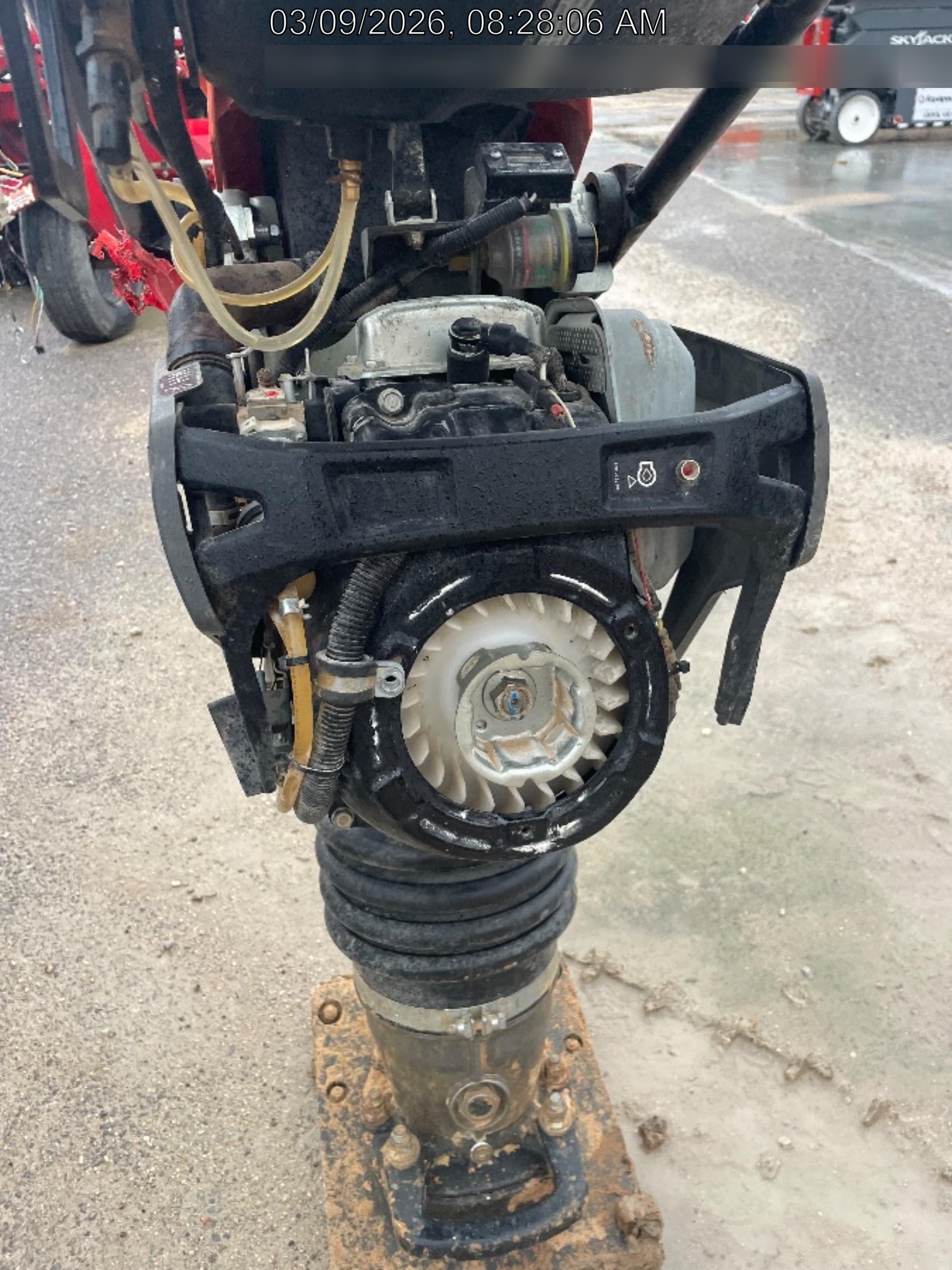 2024 HUSQVARNA LT6005