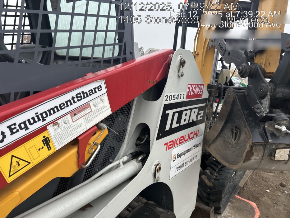 2022 TAKEUCHI TL8R2-R