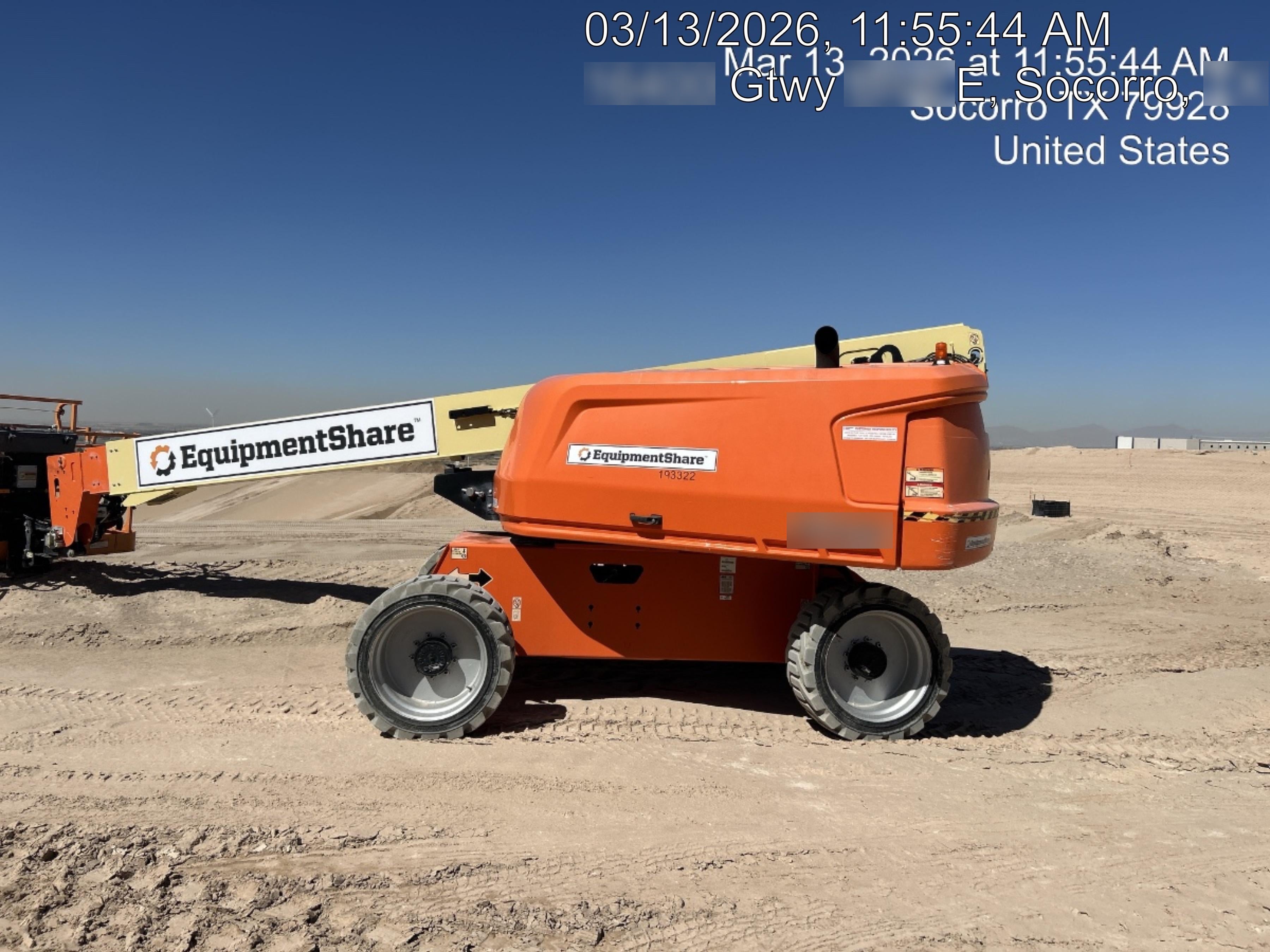 2021 JLG 600S