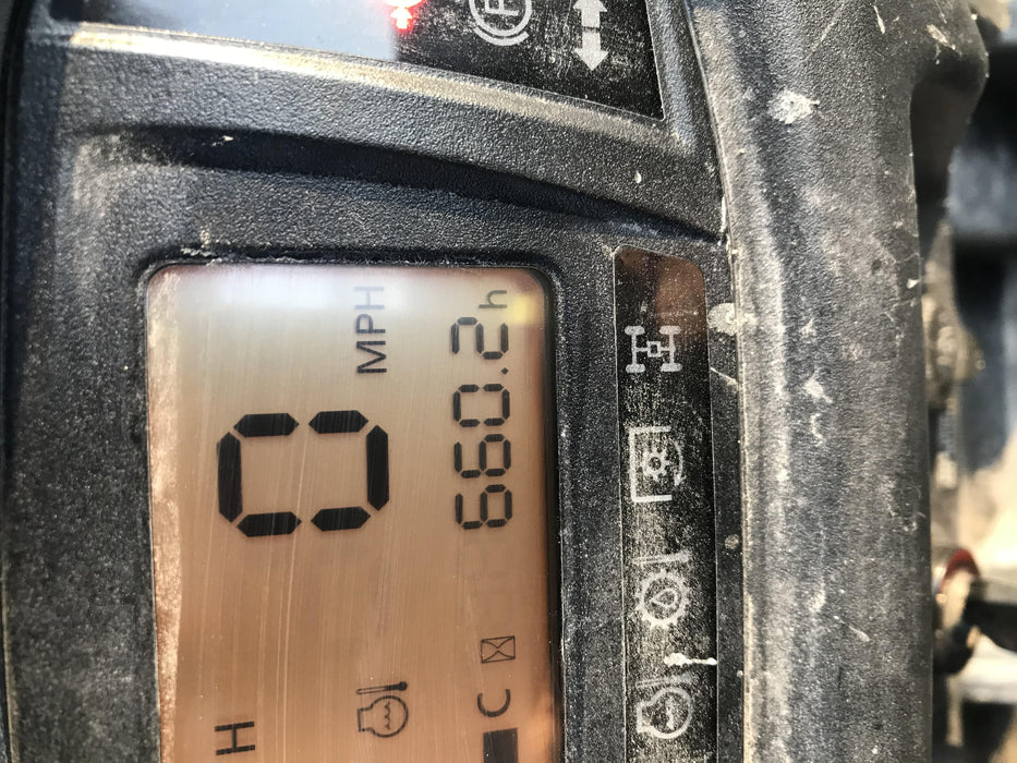 Kubota RTV-X1140W-H Kubota RTVX1140WH 4wd Utility Cart, LED Strobe, Windshield Tempered Glass, Pastic Canopy, Wire Harness Kit, Backup Alarm