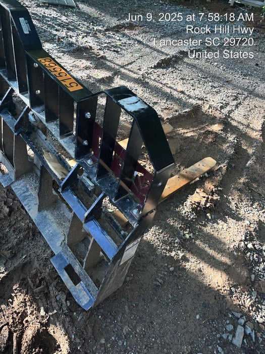 2025 VIRNIG 48" Pallet Forks - Virnig