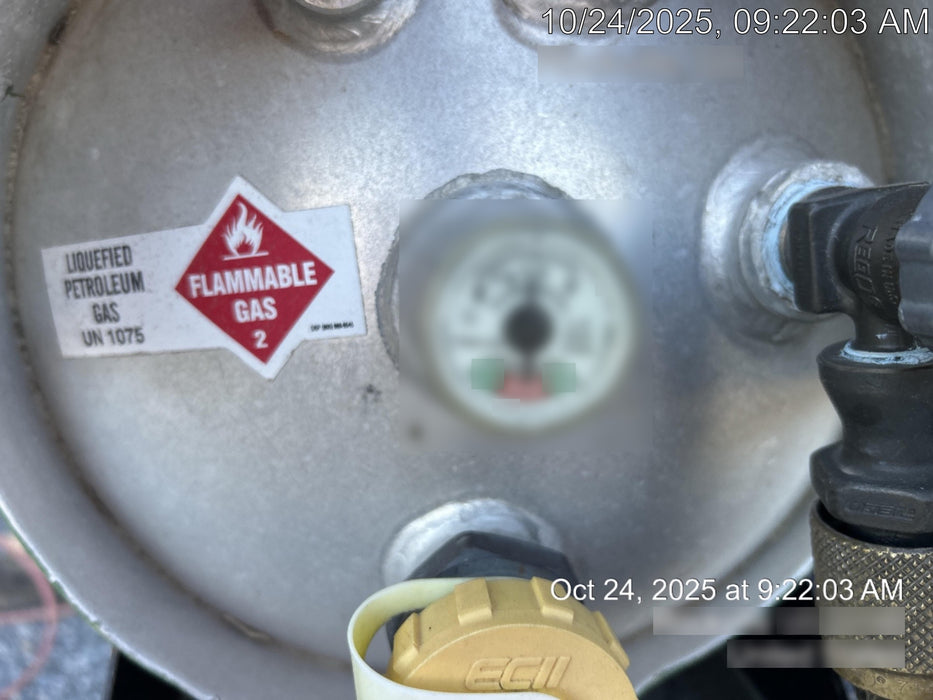 2020 Miller Electric BOBCAT 250 951600 PKG-250 amp Propane Welder, Standard w/Running Gear, Bracket, Hose w/None