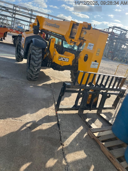2023 JCB 509-42