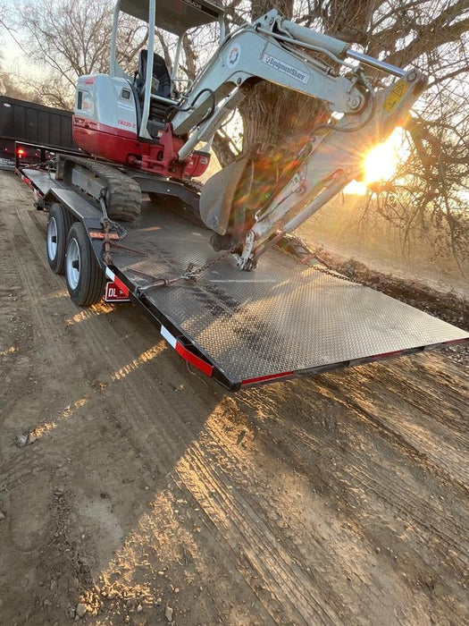 2024 TEXAS PRIDE TRAILERS 21' Lowboy Gravity Tilt Bed 14K Bumper Pull Trailer